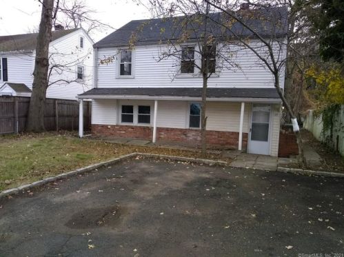 29 Frisbie St, Stamford, CT 06906-2018