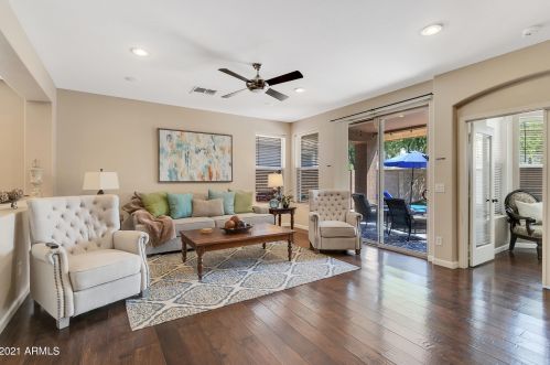 35205 30 Dr, Phoenix AZ 85017-4157 exterior