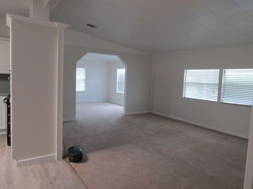 8212 Bitterbush Ln, Fort Pierce, FL 34952-3317