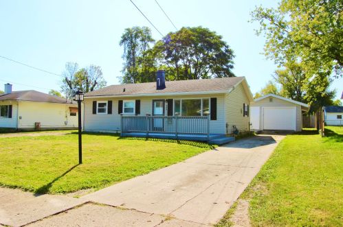 567 Roberts Ave, Marion, OH 43302-1947