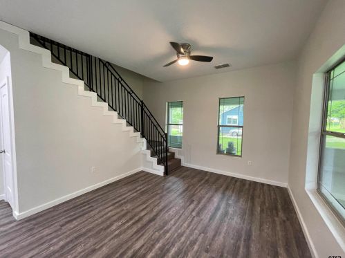 811 Crockett St, Rusk, TX 75785-9378