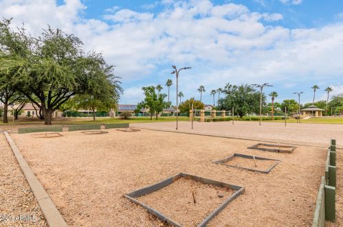 14714 Parkwood Dr, Sun City AZ  85374-4411 exterior