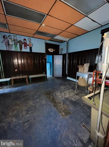 601 Chelten Ave, Philadelphia PA  19126-3825 exterior