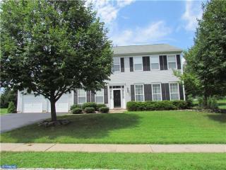 27 Chicory Ln, Pennington, NJ 08534-1926