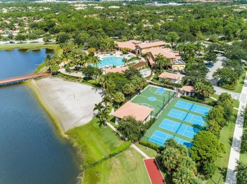 55 Stoney Dr, West Palm Beach, FL 33410-1558