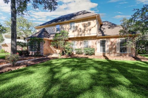 5115 Sandy Grove Dr, Humble, TX 77345-1713