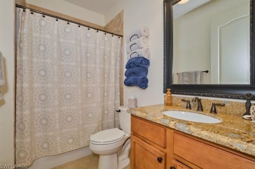 1121 1 Ter, Cape Coral FL  33991-1591 exterior