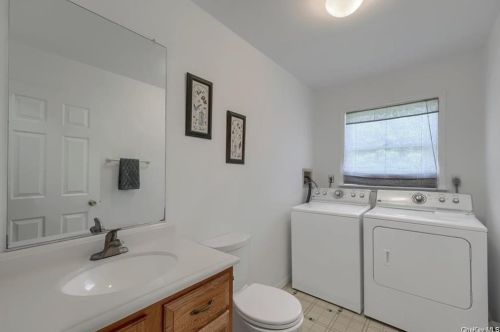 1 Overlook Dr, Washingtonville NY  10992-1041 exterior