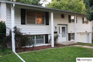 8723 Weir St, Omaha, NE 68127-2545