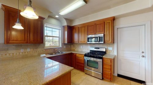 1009 View Cir, South Lake Tahoe CA  96150-5537 exterior