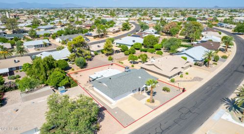 9941 Concho Cir, Sun City AZ 85373-1203 exterior