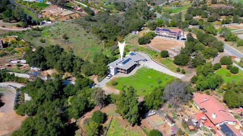 20028 Elfin Forest Rd, Escondido, CA 92029-4706