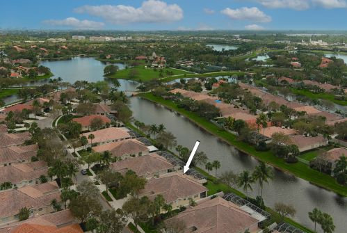 7718 Pine Island Way, West Palm Beach FL  33411-5802 exterior