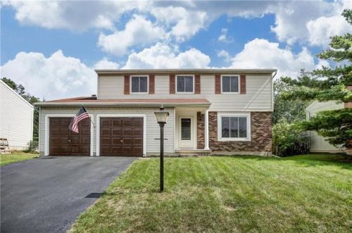 9620 Springwater Ln, Miamisburg OH  45342-4595 exterior