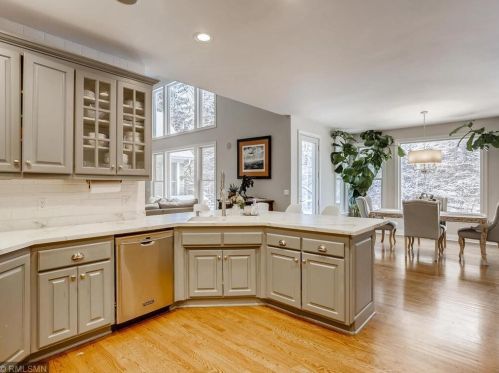 4718 Mcdonald Drive Pl, Stillwater MN 55082-2152 exterior