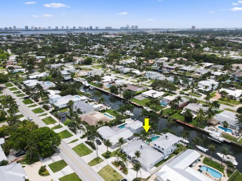 632 Lighthouse Dr, West Palm Beach, FL 33408-3708