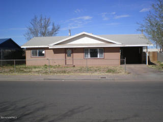 1017 Williamson Ave, Leupp Corner, AZ 86047-3738