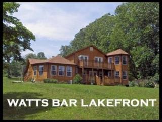 217 Channel Dr, Loudon, TN 37774-7553