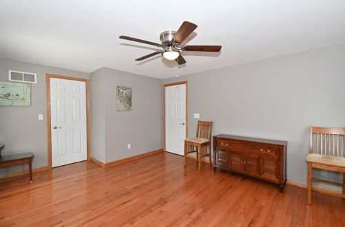 28842 Stone Ridge Ct, Waterford WI  53185-5609 exterior