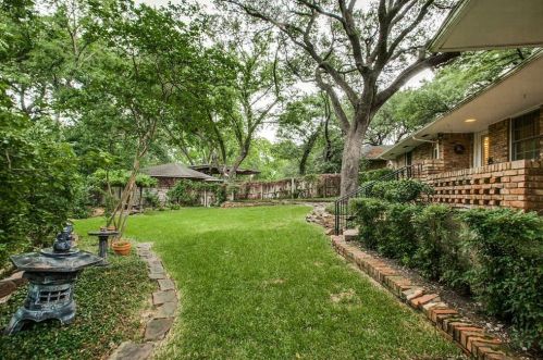 830 Belt Line Plz, Richardson TX 75080-5502 exterior