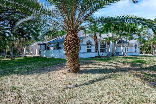 16702 87th Ln, Town Of Loxahatchee Groves FL  33470-1732 exterior
