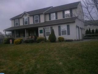 126 Cornerstone Dr, Blandon, PA 19510-9441