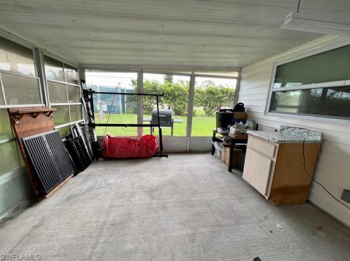 10 Desert Candle Cir, Lehigh Acres FL  33936-7302 exterior