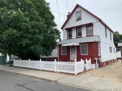 212 Mill St, Meadowmere Park, NY 11559-1210
