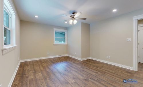 2716 Edgewood Dr, Dyer IN  46311-2309 exterior