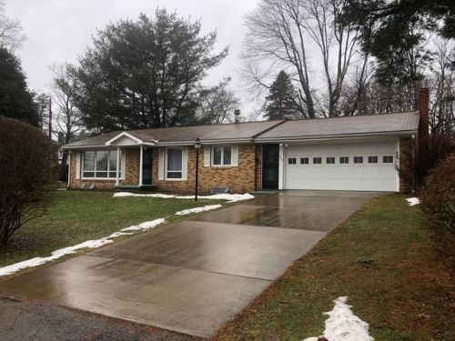 353 Aaron Dr, Clarion, PA 16214-2433