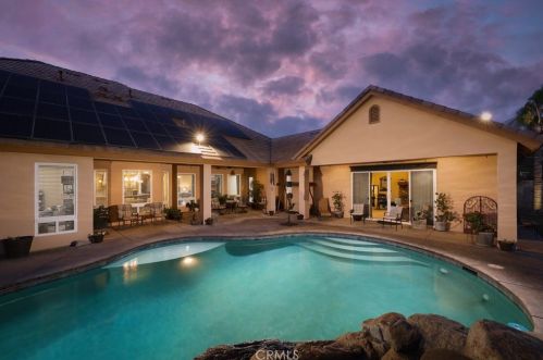 15045 Mooresville Pl, Bakersfield, CA 93314-7228