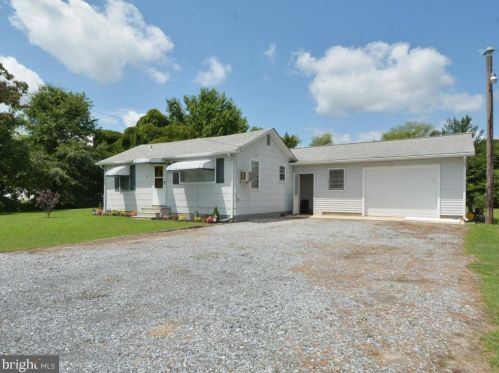 102 Woodland Ave, Millville, DE 19970-9317