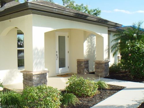 2235 19th Pl, Cape Coral, FL 33909-4693