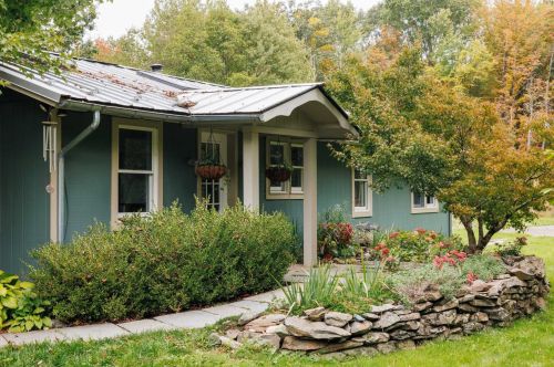 211 Ackert Hook Rd, Rhinebeck, NY 12572-2642