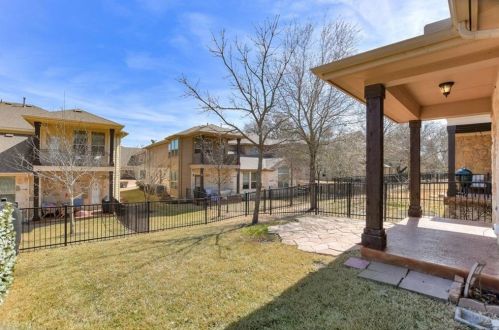 7321 Colina Vista Loop, Austin TX  78750 exterior