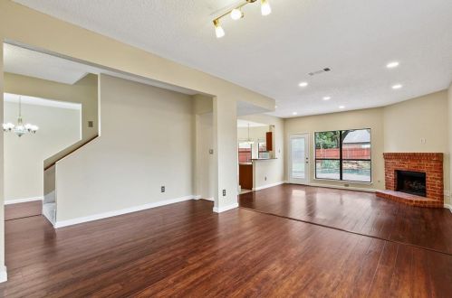 740 Teakwood Dr, Lewisville TX  75028-7232 exterior