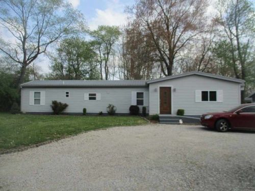 529 Church St, Rutherford, IN 47553-1310