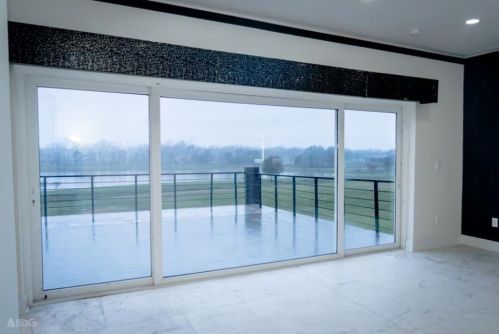 703 Leaning Oak Trl, Richmond TX  77406-4653 exterior