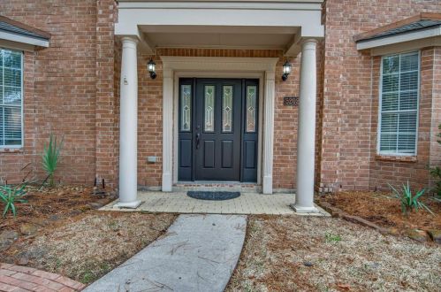 5202 Heathervale Ct, Humble, TX 77345-2009