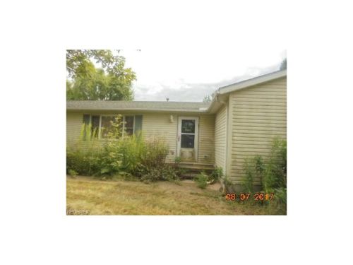 6404 River Corners Rd, Spencer, OH 44275-9526