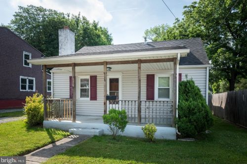 116 Lloyd St, Wilmington, DE 19804-2822