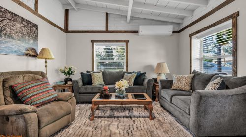 1002 Magnolia Ave, Beaumont CA  92223-1837 exterior