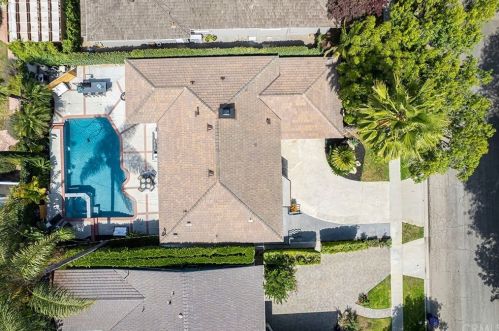 5230 El Cedral St, Long Beach CA  90815-3904 exterior