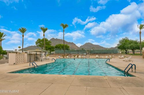 5374 Rocking Circle St, Tucson AZ  85713-6312 exterior