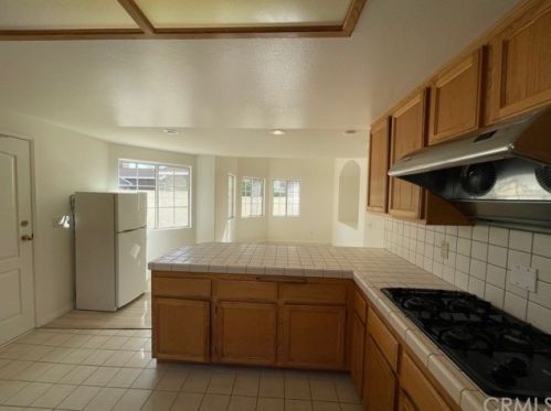 18438 Amie Ave, Torrance CA 90503-3605 exterior