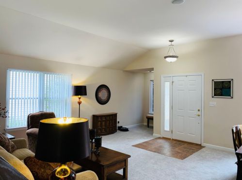 83 Hawick Dr, Valpo IN  46385-9331 exterior