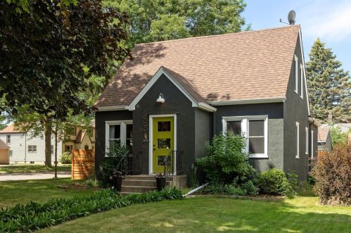1409 Forest St, Saint Paul, MN 55106-1812