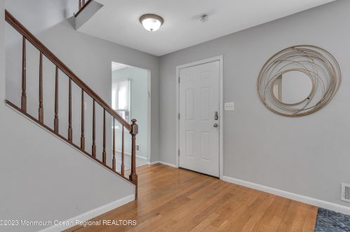 163 Colonial Dr, Lakewood NJ  08701-5852 exterior