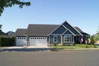 763 Park St, Lynden, WA 98264-8586