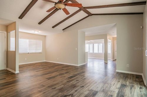 256 Las Flores, Winter Haven FL  33884-3635 exterior